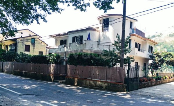 casa indipendente in vendita a Moiano