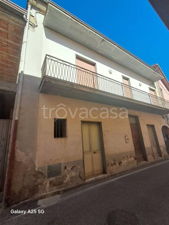 casa indipendente in vendita a Moiano