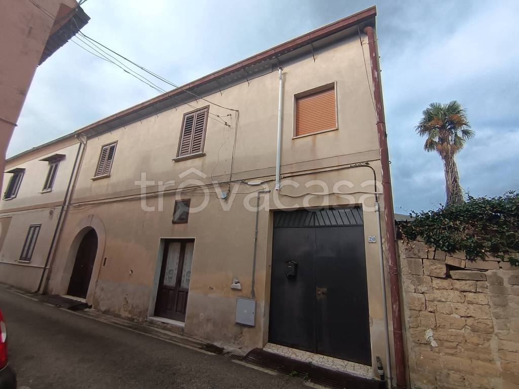 casa indipendente in vendita a Moiano