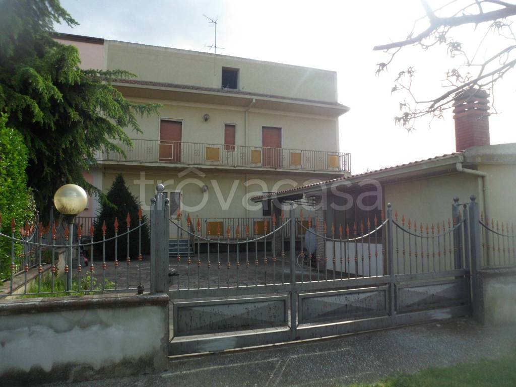 casa indipendente in vendita a Moiano