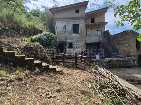 casa indipendente in vendita a Moiano in zona Luzzano