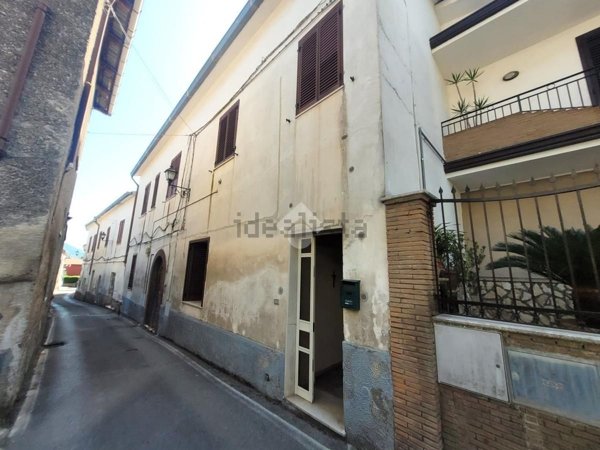 casa indipendente in vendita a Moiano