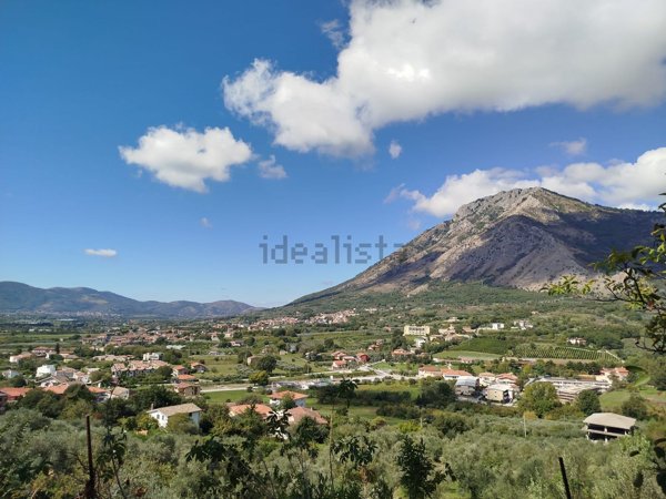 pentavano in vendita a Montesarchio