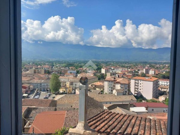 casa indipendente in vendita a Montesarchio