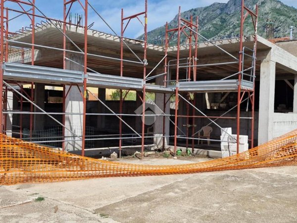 casa indipendente in vendita a Montesarchio