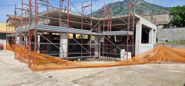 casa indipendente in vendita a Montesarchio