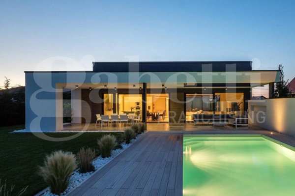 casa indipendente in vendita a Montesarchio
