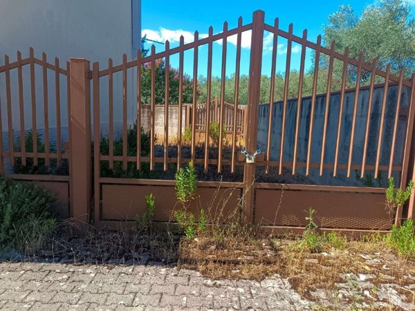 casa indipendente in vendita a Montesarchio