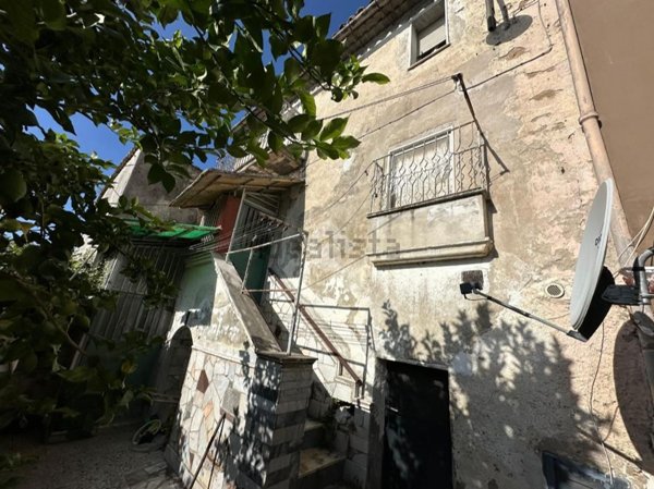casa indipendente in vendita a Montesarchio