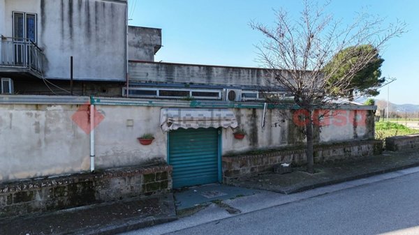 trivano in vendita a Montesarchio