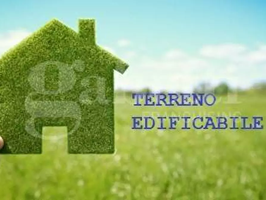 terreno edificabile in vendita a Montesarchio