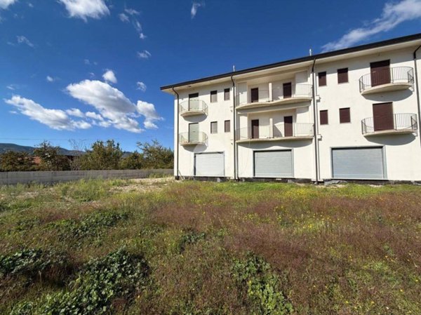 casa indipendente in vendita a Montesarchio