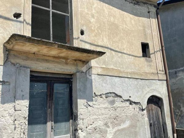 casa indipendente in vendita a Montesarchio