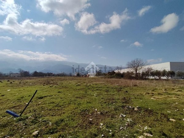 terreno industriale in vendita a Montesarchio