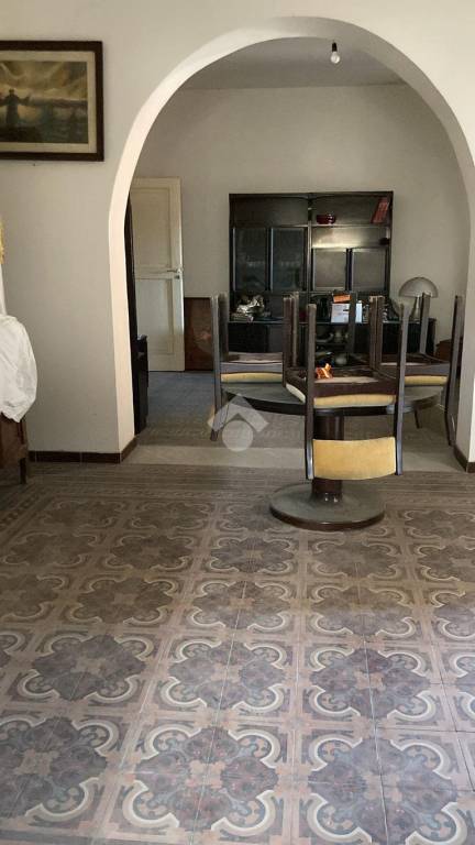 casa indipendente in vendita a Montesarchio