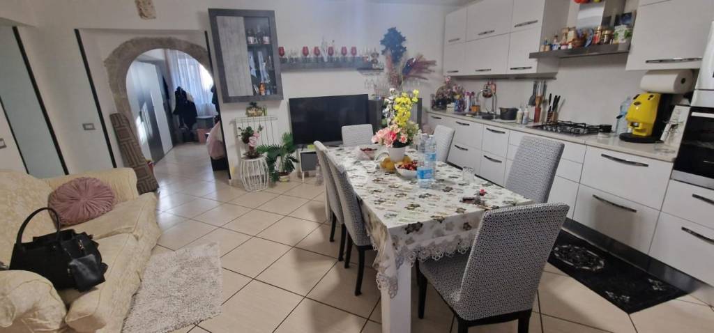 casa indipendente in vendita a Montesarchio