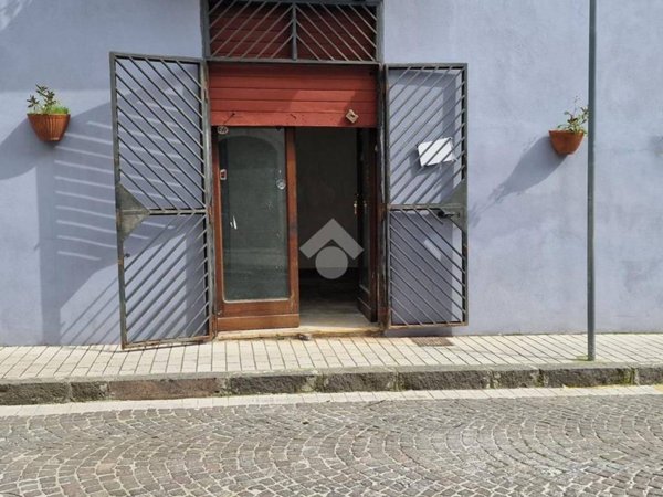 casa indipendente in vendita a Montesarchio