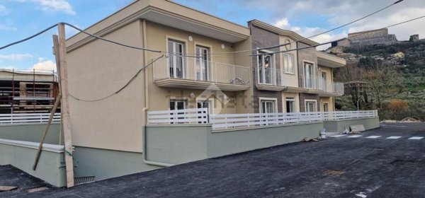 appartamento in vendita a Montesarchio in zona Cirignano