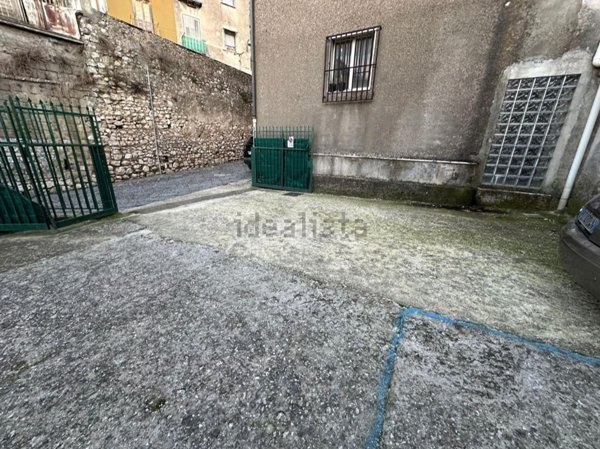 casa indipendente in vendita a Montesarchio