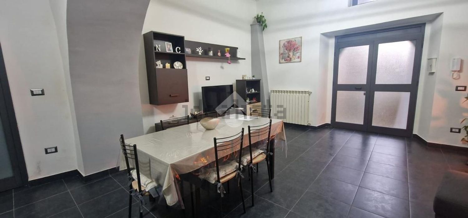 casa indipendente in vendita a Montesarchio