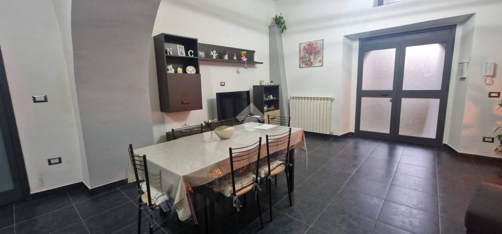 casa indipendente in vendita a Montesarchio