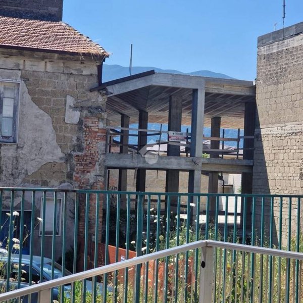 casa indipendente in vendita a Montesarchio