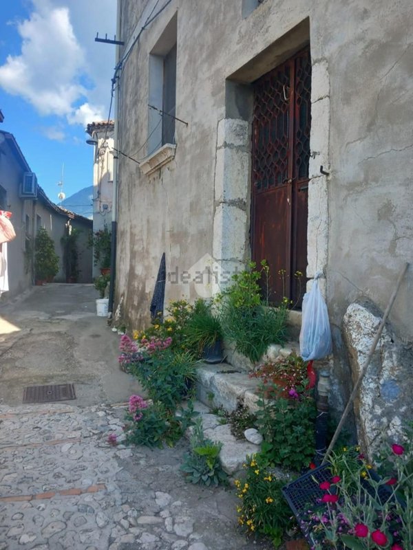 casa indipendente in vendita a Montesarchio