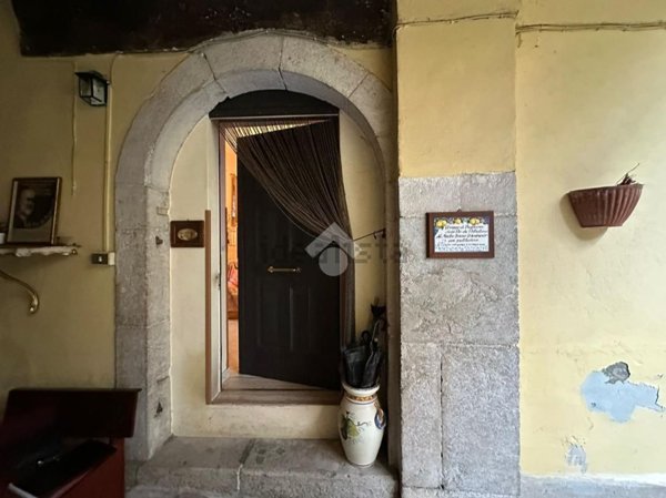 casa indipendente in vendita a Montesarchio