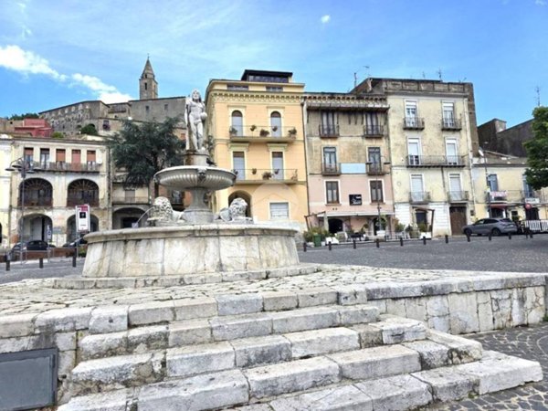 casa indipendente in vendita a Montesarchio