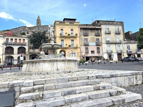 casa indipendente in vendita a Montesarchio