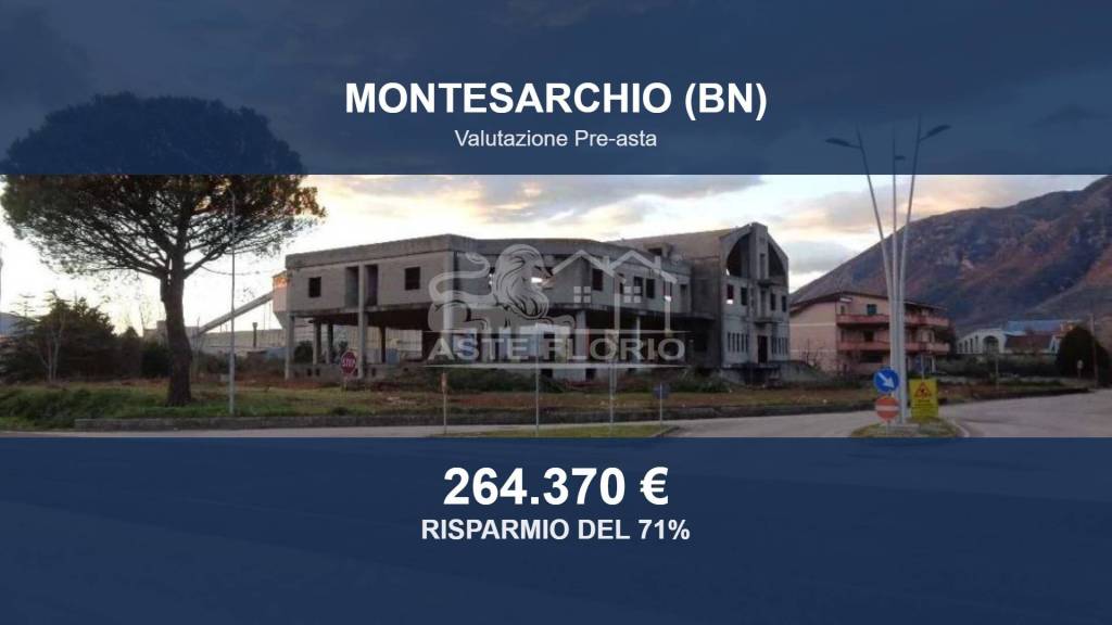 negozio in vendita a Montesarchio
