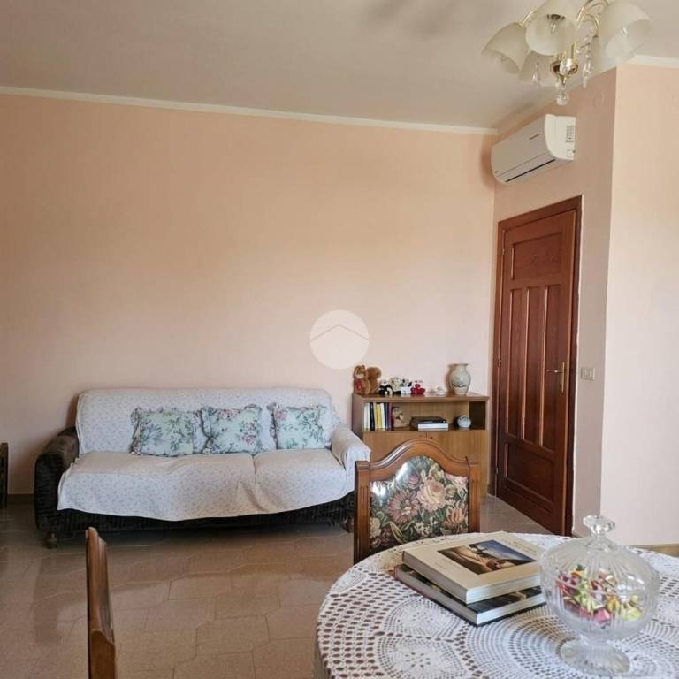 casa indipendente in vendita a Montesarchio