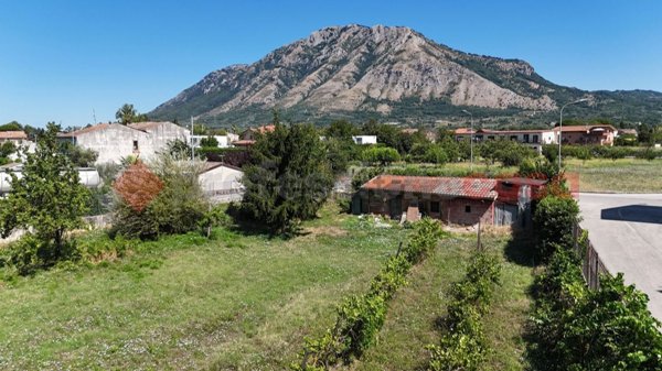 terreno in vendita a Montesarchio