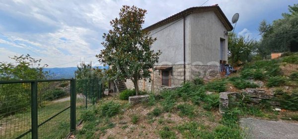 casa indipendente in vendita a Morcone