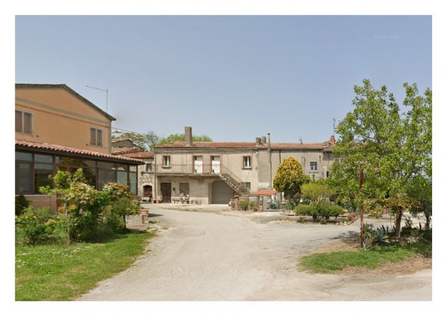 casale in vendita a Morcone