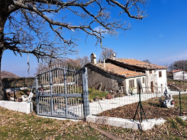 casa indipendente in vendita a Morcone