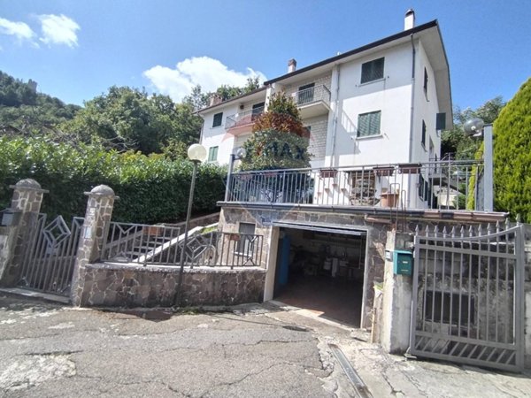casa indipendente in vendita a Morcone