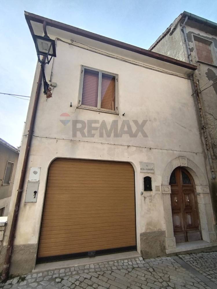 casa indipendente in vendita a Morcone