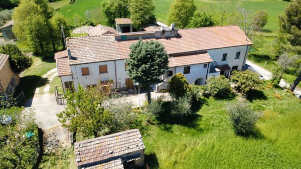 casa indipendente in vendita a Morcone