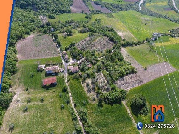 casa indipendente in vendita a Paduli