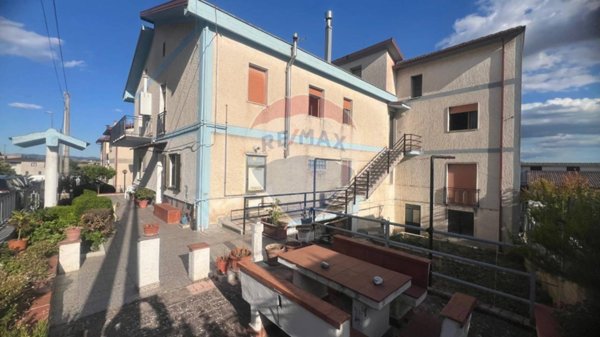 casa indipendente in vendita a Paduli