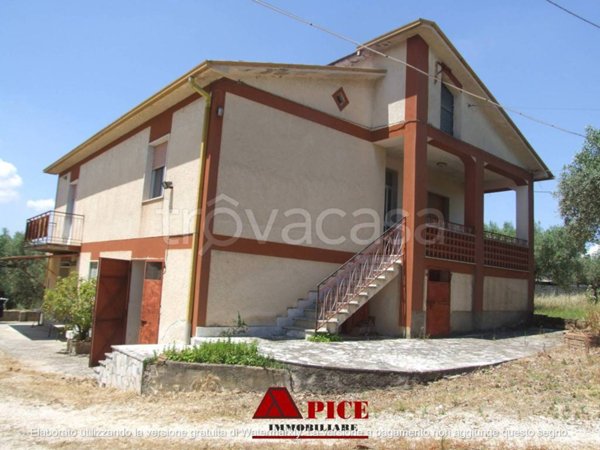 casa indipendente in vendita a Paduli in zona Orticelli