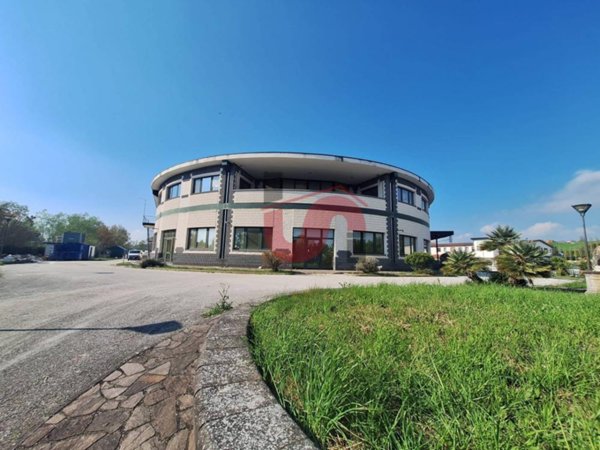 capannone in vendita a Pago Veiano