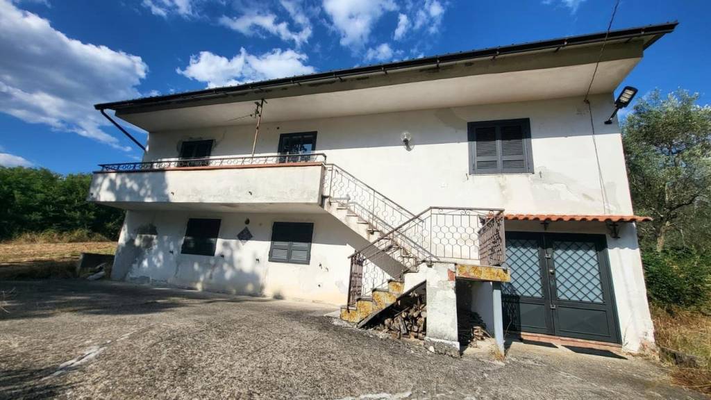 casa indipendente in vendita a Pannarano
