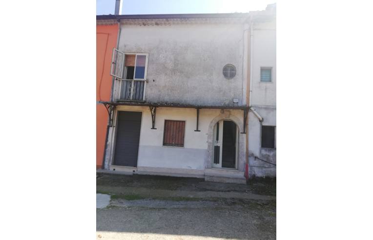 casa indipendente in vendita a Pannarano