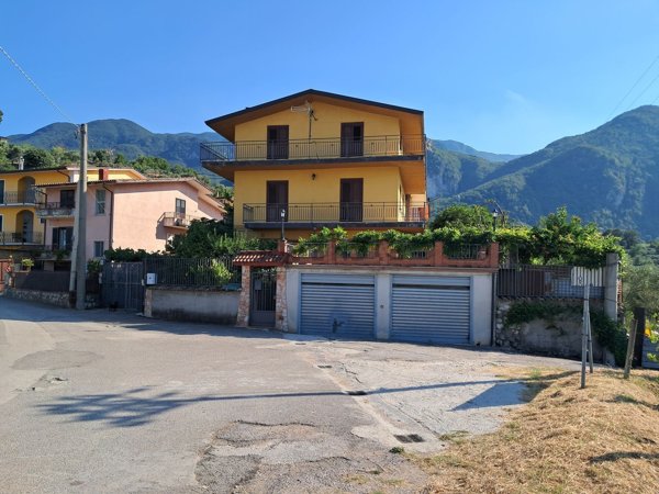 casa indipendente in vendita a Pannarano