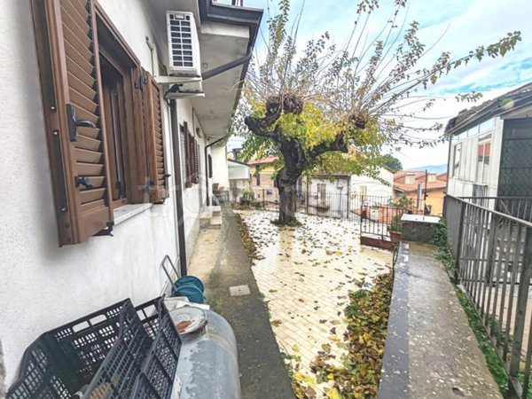 appartamento in vendita a Pannarano in zona Selvetelle