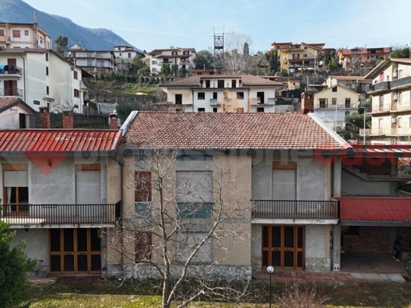 casa indipendente in vendita a Pannarano