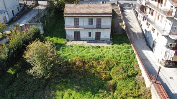 casa indipendente in vendita a Pannarano