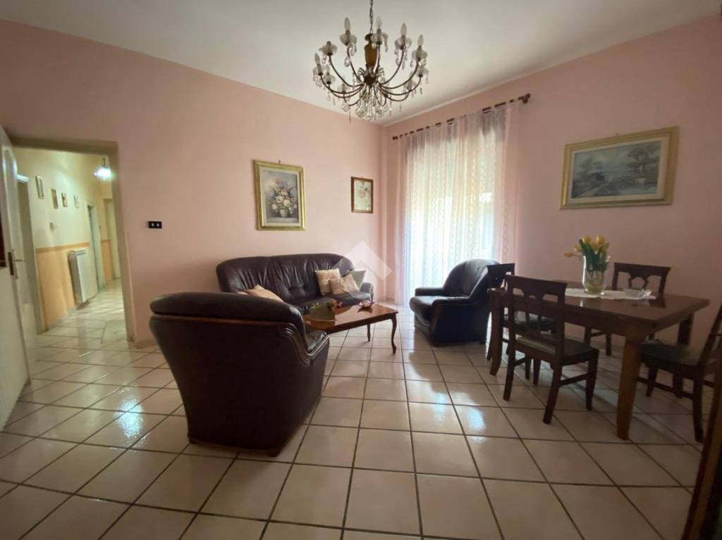 casa indipendente in vendita a Paolisi